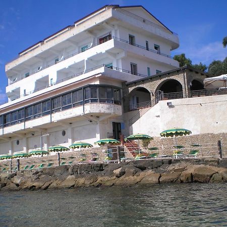 Hotel Sirena Castellabate Exterior photo