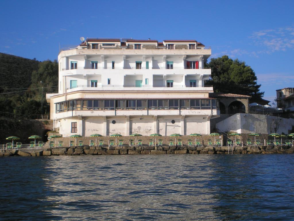 Hotel Sirena Castellabate Exterior photo